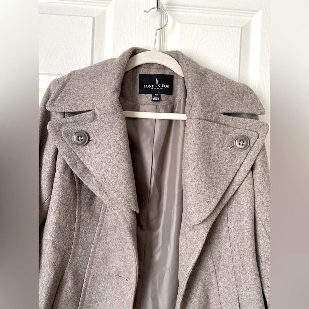 London Fog Wool Blend Pea Coat Women’s XS Taupe Lined Classic Winter Jacket - Picture 3 of 11